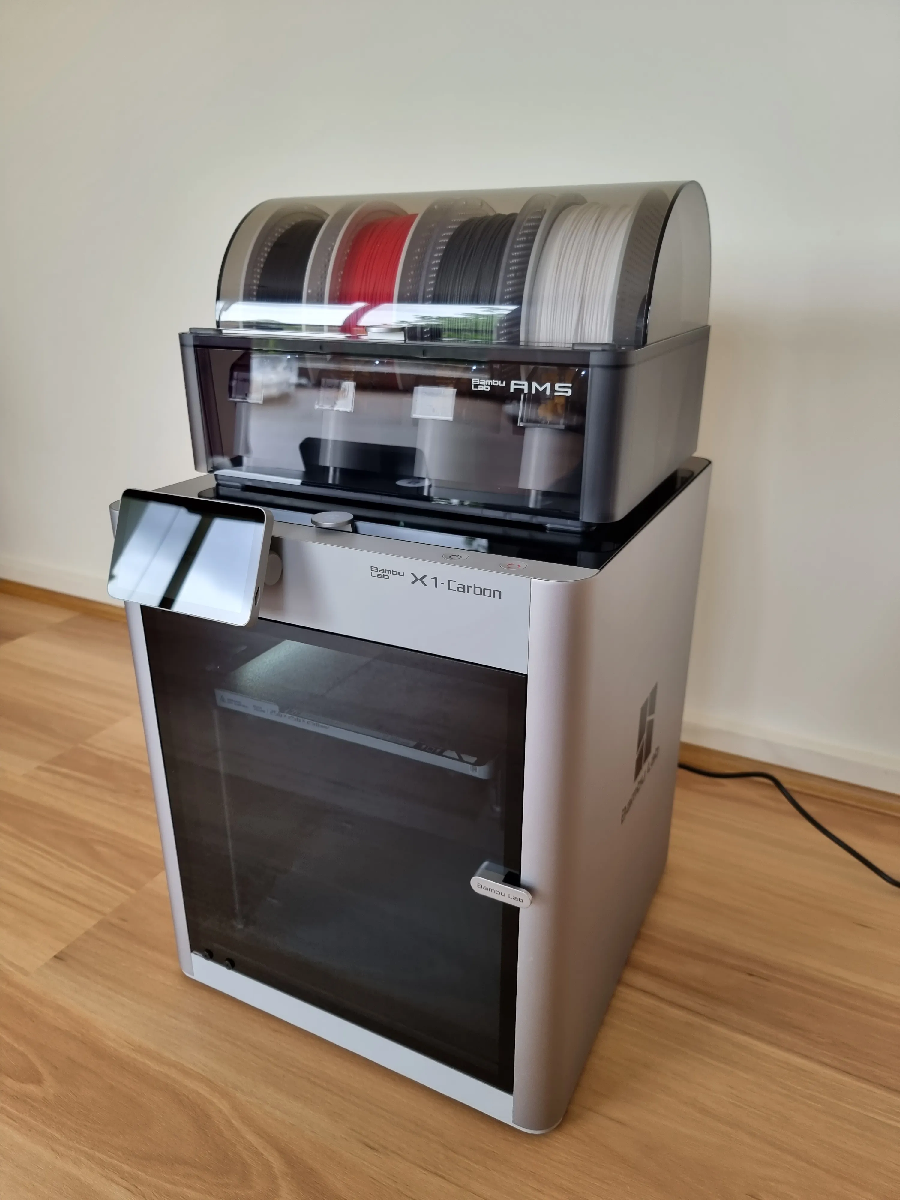 Unit Printer 3D Bambu Lab dengan Modul AMS